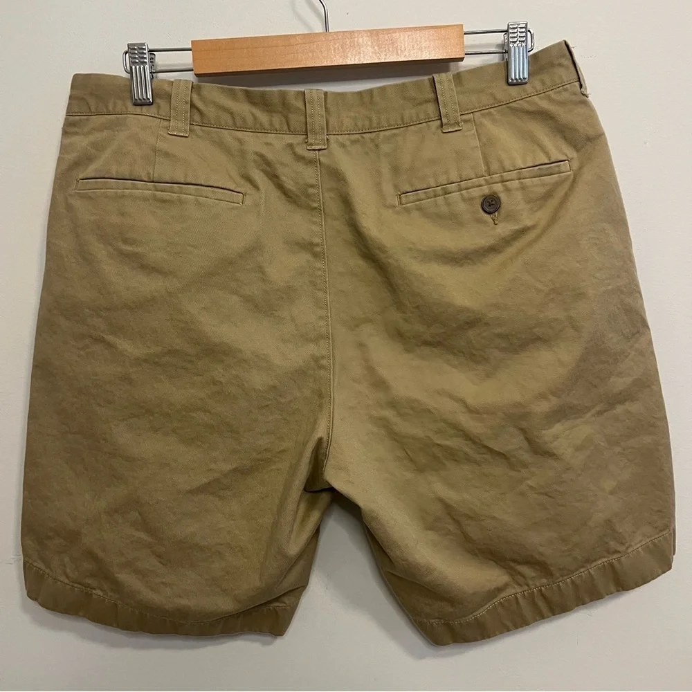 J. Crew Men's Khaki Flat Front Shorts Classic Casual Work Business